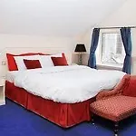 The Old Quarter Townhouse