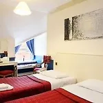 The Old Quarter Townhouse 3*