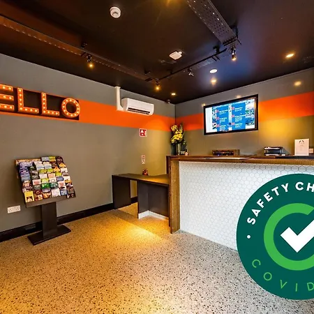 ホテル The Old Quarter Townhouse 3*