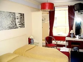 The Old Quarter Townhouse Hotel