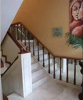 The Old Quarter Townhouse Hotel