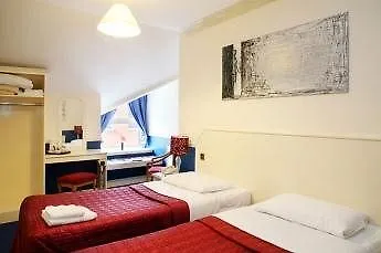 The Old Quarter Townhouse 3*