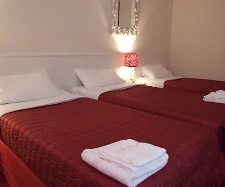 Hotel The Old Quarter Townhouse 3*