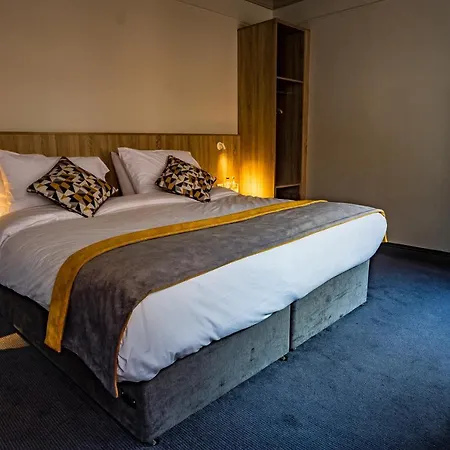 The Old Quarter Townhouse 3*