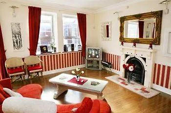 The Old Quarter Townhouse فندق 3*