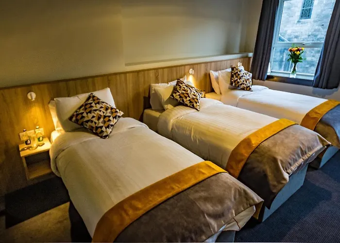 The Old Quarter Townhouse 3*